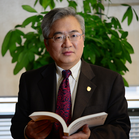 韩震:步履不停 认真做事 韩震:步履不停 认真做事