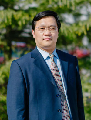 宇文利：人的一生应该读好三“本”书