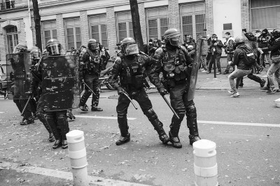 不畏浮云遮望眼