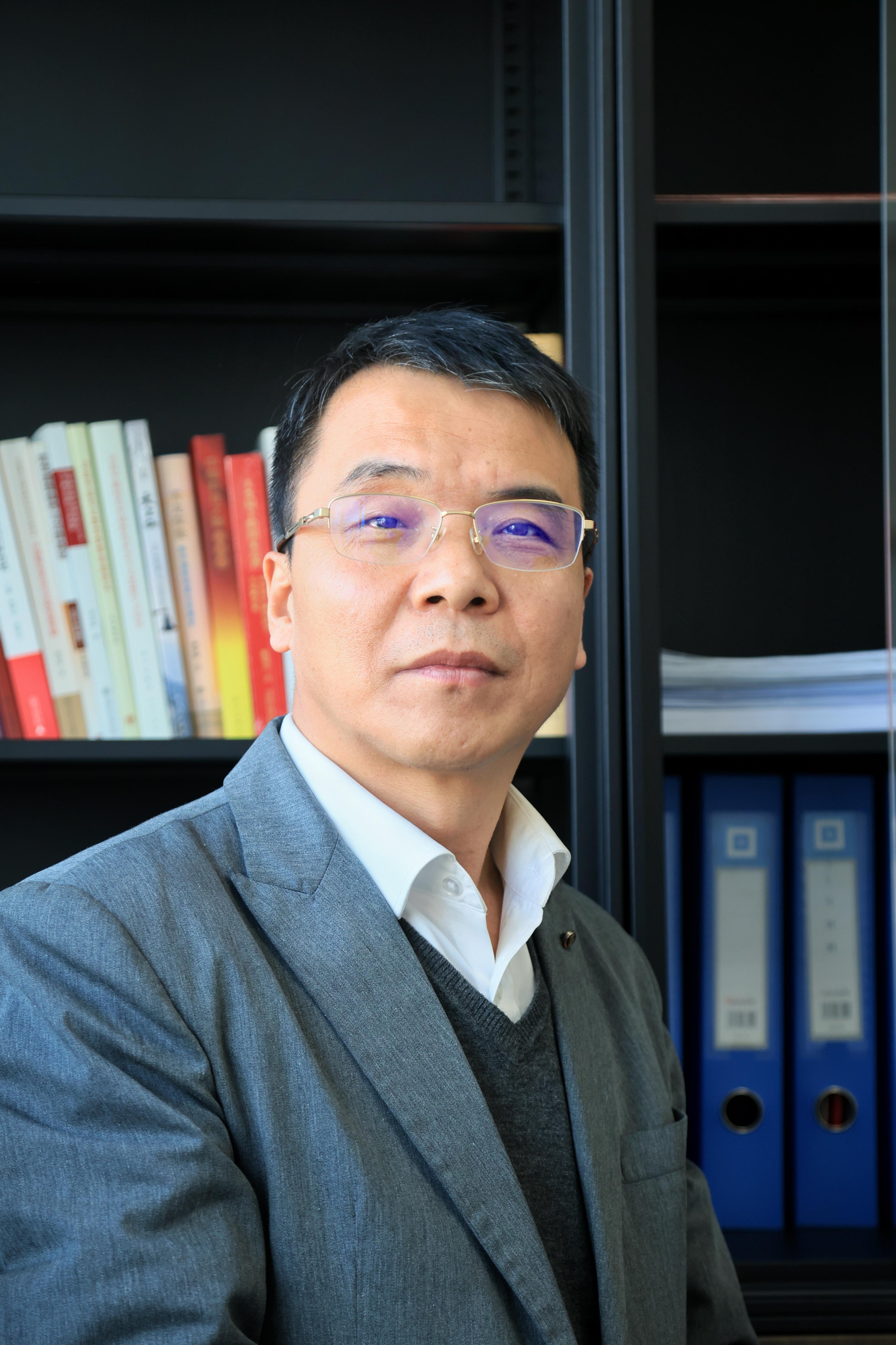 邢云文:做好学问、讲好思政 邢云文:做好学问、讲好思政