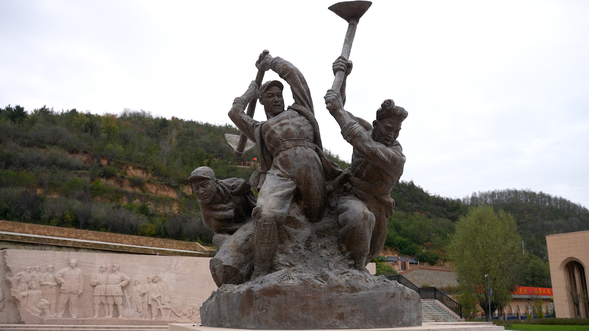 【理响中国·薪火“燃”青春】南泥湾的“进阶”之路:从烂泥开荒到科技自强 【理响中国·薪火“燃”青春】南泥湾的“进阶”之路:从烂泥开荒到科技自强